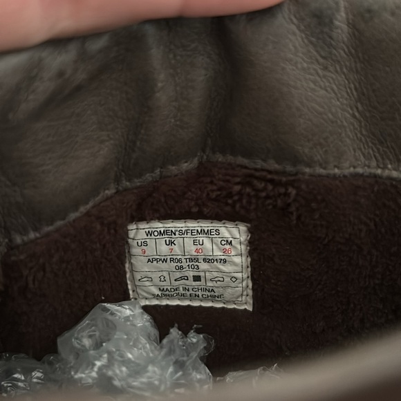 The North Face Women's Primaloft 200 Gram Insulated Boots - Picture 9 of 9